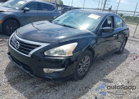 2015 Nissan Altima 2.5 S из США, поврежденный, VIN 1N4AL3AP3FN917153